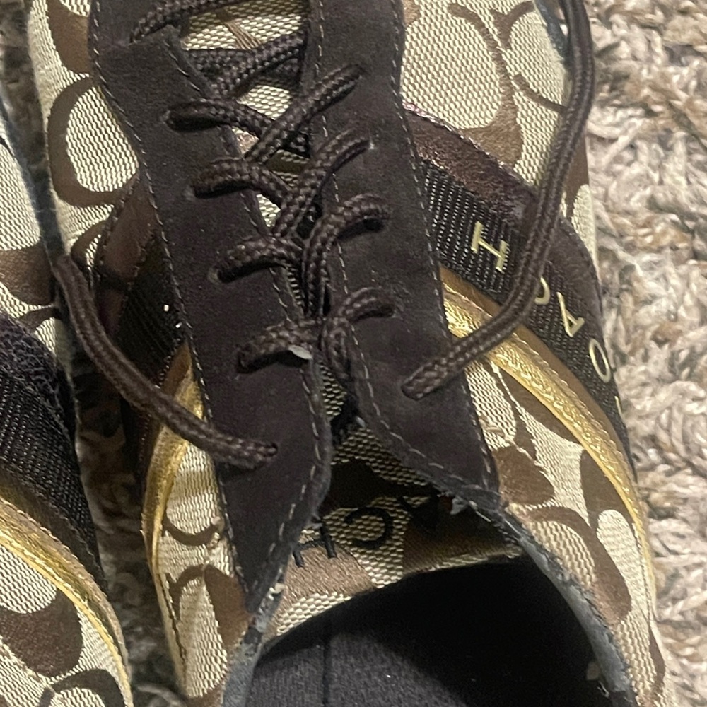 Coach size 81/2 Women Brown and Gold